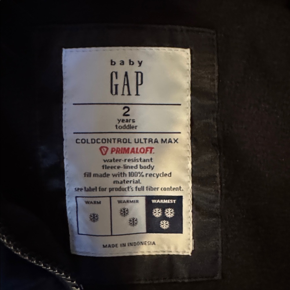GAP Midnight Black Quilted Jacket with Faux Fur Trim - Picture 2 of 3
